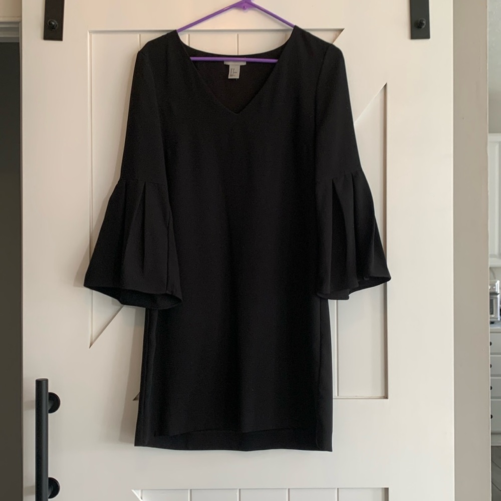 H&M - Black Bell Sleeve Sheath Dress - SZ 8